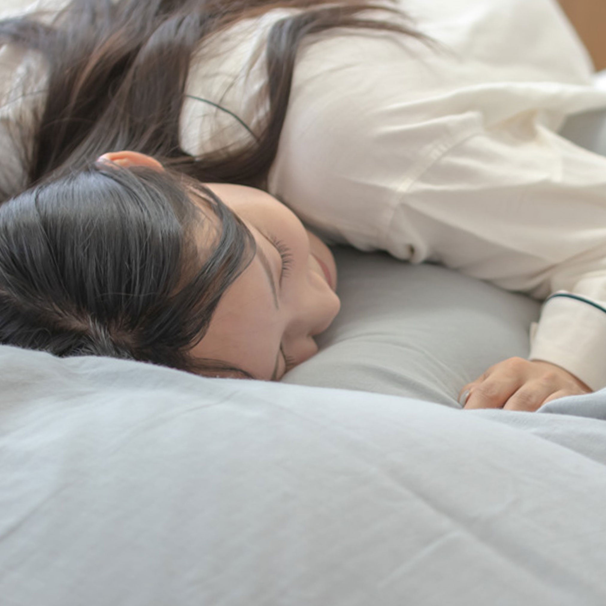 結寝(ゆいね)の和晒(わざらし)二重織ガーゼカバー「宙布(そらふ)」