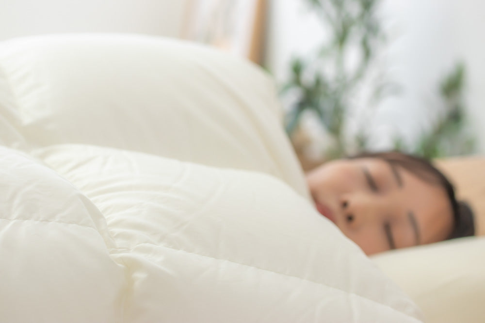 羽毛ふとんはなぜ暖かい？